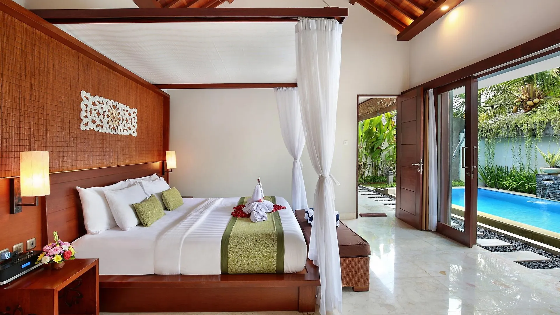 Lumbini Villas And Spa Jimbaran  4*, Jimbaran (Bali)