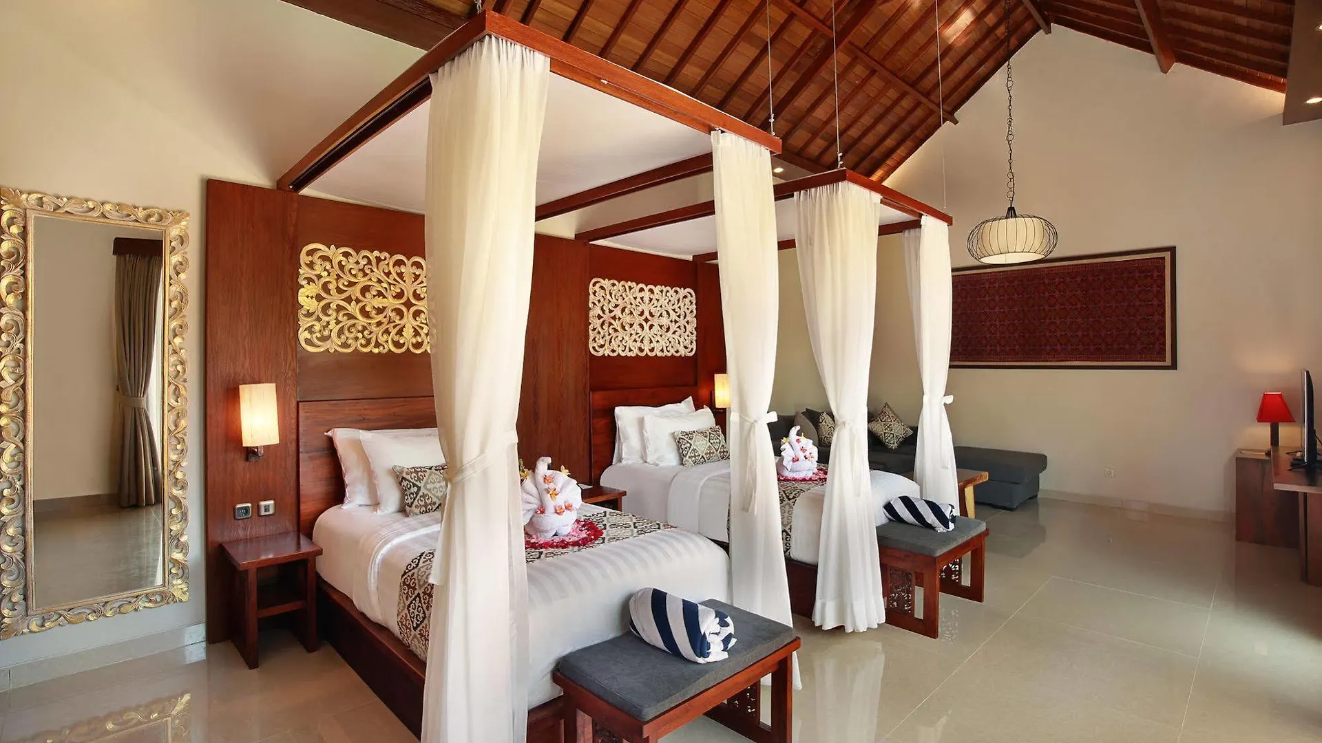 Lumbini Villas And Spa Jimbaran  4*, Jimbaran (Bali)
